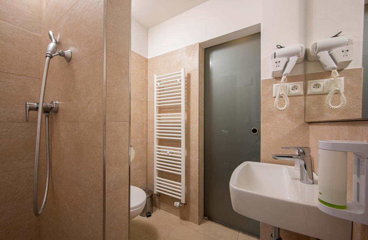 Residence Sirava *** Kaluža Extérieur photo